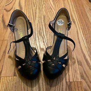 Chase + Chloe black heels.